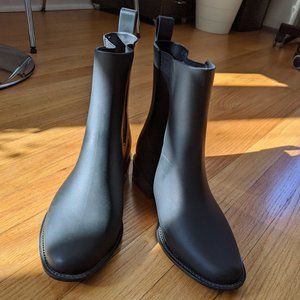 Melissa Jelly Ankle Bootie - Women's 7